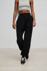 Spodnie dresowe typu jogger w kolorze WASHED BLACK - STAGER-XS. Czarne spodnie dresowe damskie Marsala, s, bez wzorów, z bawełny. W wyprzedaży za 134.95 zł.