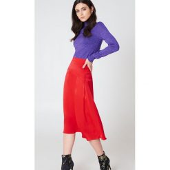 NA-KD Trend Satynowa spódnica midi - Red. Spódnice damskie marki NA-KD Trend. Za 133.95 zł.