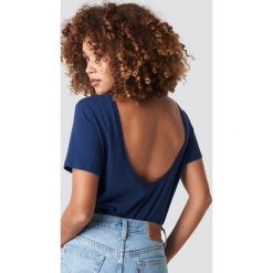 NA-KD Basic T-shirt z odkrytymi plecami - Blue. T-shirty damskie marki NA-KD Basic. W wyprzedaży za 31.77 zł.