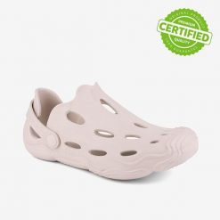 Klapki Coqui Hill beżowe damskie. Brązowe klapki damskie Coqui, bez wzorów, z materiału, bez obcasa. Za 140.99 zł.