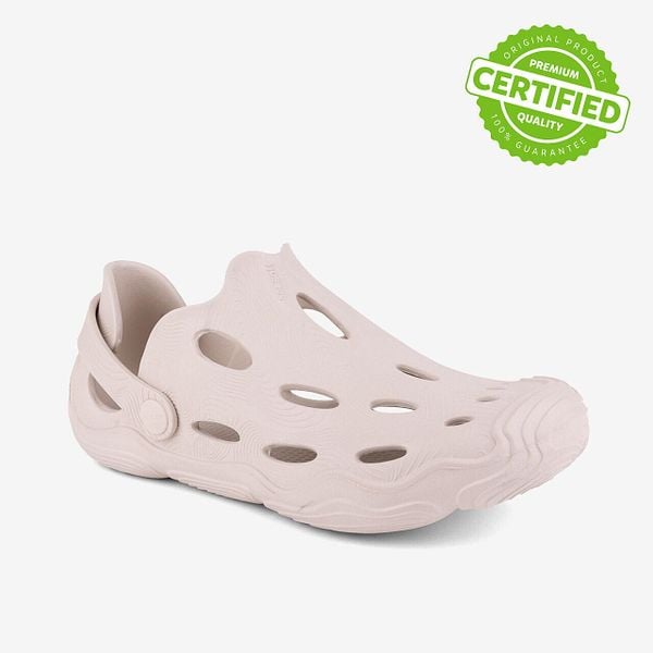 Klapki Coqui Hill beżowe damskie. Brązowe klapki damskie Coqui, bez wzorów, z materiału, bez obcasa. Za 140.99 zł.