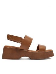 Aldo Sandały Thilda 13734054 Brązowy. Brązowe sandały damskie Aldo, bez wzorów, ze skóry, bez obcasa, na koturnie, bez zapięcia. Za 189.99 zł.