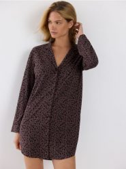 Koszula nocna z wiskozą - ciemnobrązowy. Brązowe koszule nocne damskie Reserved, l, bez wzorów, z dzianiny. Za 119.99 zł.