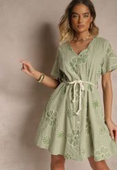 Jasnozielona Sukienka Boho Ozdobiona Sznurkiem i Haftami Evinelle. Zielone sukienki damskie Renee, na co dzień, na lato, l, bez wzorów, boho, bez kołnierzyka, bez ramiączek, midi, proste. Za 99.99 zł.