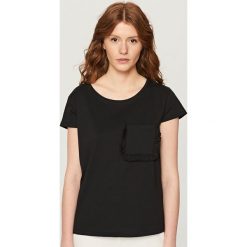T-shirt z krótkimi rękawami - Czarny. Czarne t-shirty damskie Reserved. Za 29.99 zł.