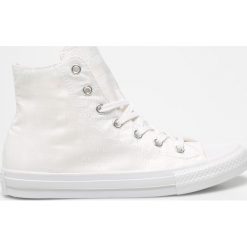 Converse - Trampki. Szare trampki i tenisówki damskie Converse, z gumy. W wyprzedaży za 199.90 zł.