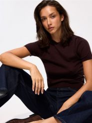 Sweter z wełną i modalem - brązowy. Brązowe swetry damskie Reserved, l, bez wzorów, z wełny, bez kołnierzyka, bez ramiączek, bez kaptura. Za 119.99 zł.