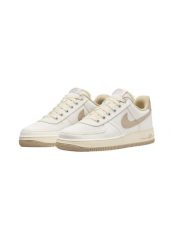 Buty Nike Air Force 1 07 Beżowe. Brązowe obuwie sportowe damskie Nike, bez wzorów, z dresówki, do koszykówki, Nike Air Force. Za 569.40 zł.