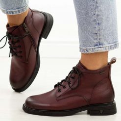 Bordowe skórzane botki damskie Vinceza 39953. Czerwone botki damskie VINCEZA, na jesień, z jeansu, boho, bez obcasa, na płaskiej podeszwie, bez zapięcia. Za 279.00 zł.