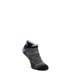 Skarpetki damskie Darn Tough Run No Show Tab Ultra-Lightweight with Cushion. Szare skarpety damskie DARN TOUGH, bez wzorów. Za 97.99 zł.