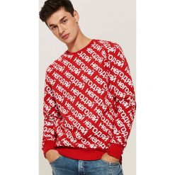 Bluza z nadrukiem all over - Czerwony. Czerwone bluzy męskie House, z nadrukiem. Za 89.99 zł.
