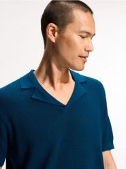 Strukturalny sweter polo - niebieski. Niebieskie swetry przez głowę męskie Reserved, l, bez wzorów, z bawełny, bez kołnierzyka. Za 129.99 zł.