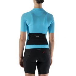 Damski jersey Etxeondo Alda 110LW. Niebieskie koszulki sportowe damskie ETXEONDO, bez wzorów, z jersey, bez kołnierzyka, bez ramiączek, rowerowe. W wyprzedaży za 574.10 zł.