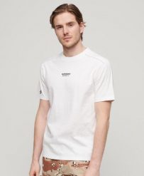 Luźna koszulka z logo Sport Tech. Białe koszulki sportowe męskie Superdry., xl, bez wzorów, z bawełny, bez kołnierzyka, bez ramiączek, na fitness i siłownię. Za 131.65 zł.