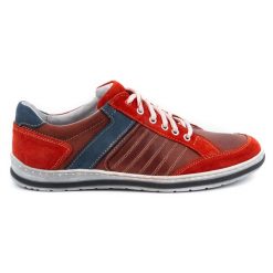KOMODO Półbuty męskie ze skóry Polskie 236K czerwone. Czerwone półbuty na co dzień męskie z materiału, eleganckie, bez zapięcia. Za 367.89 zł.
