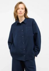 Damska Koszula Mustang Style Willow Navy Blazer 1016575 5324. Niebieskie bluzki damskie Mustang, s, bez wzorów, bez kołnierzyka, bez ramiączek. Za 149.99 zł.