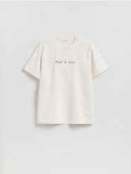 Strukturalny t-shirt regular fit - złamana biel. T-shirty męskie Reserved, l, bez wzorów, z bawełny, bez kołnierzyka. Za 79.99 zł.