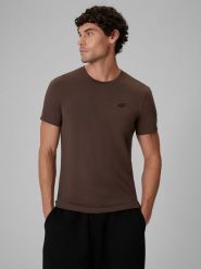 4F T-shirt regular gładki męski - brązowy XL. Brązowe t-shirty męskie 4f, m, bez wzorów, z bawełny, biznesowe, bez kołnierzyka. Za 59.99 zł.