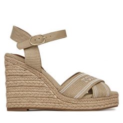 Espadryle Tommy Hilfiger. Brązowe sandały damskie Tommy Hilfiger, bez wzorów, bez obcasa, bez zapięcia. Za 219.99 zł.