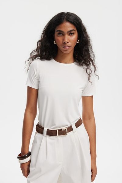 T-SHIRT NINA ECRU S - Flawless. T-shirty damskie Flawless, s, bez wzorów, z materiału, eleganckie, bez kołnierzyka. Za 229.00 zł.