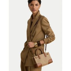 Torebka LAUREN RALPH LAUREN. Brązowe torebki do ręki damskie Lauren Ralph Lauren, bez wzorów, klasyczne, bez dodatków. Za 1,499.00 zł.