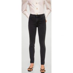 Mango - Jeansy Jane. Czarne jeansy damskie Mango. Za 79.90 zł.