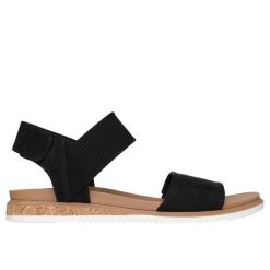 Sandały damskie Skechers BOBS Desert Kiss Low - Top Look. Czarne sandały damskie Skechers, bez wzorów, bez obcasa, bez zapięcia. Za 267.50 zł.