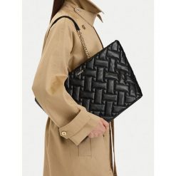 Torebka MEXX. Czarne torebki do ręki damskie Mexx, bez wzorów, bez dodatków. Za 229.99 zł.