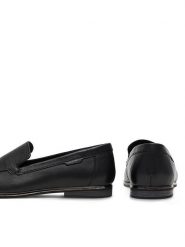 Lasocki Lordsy WB-BIANCA-29C Czarny. Czarne mokasyny damskie Lasocki, ze skóry. Za 183.99 zł.