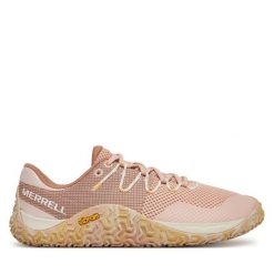 Buty do biegania Merrell. Czerwone obuwie sportowe damskie Merrell, bez wzorów, do biegania. Za 459.99 zł.