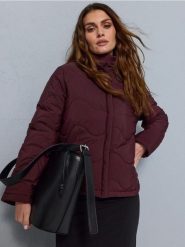 Pikowana kurtka puffer ze stójką - bordowy. Czerwone kurtki damskie Sinsay, l, bez wzorów, bez kaptura. Za 59.99 zł.