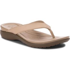 Japonki CROCS - Capri V Flip W 202502 Chai/Walnut. Klapki damskie marki Crocs. W wyprzedaży za 149.00 zł.