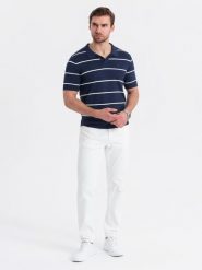 Męska koszulka polo w poziome paski z wiskozą – granatowo-biała V1 OM-POSS-0145 - XXL. Białe koszulki polo męskie Ombre Clothing, l, bez wzorów, z dzianiny, casualowe, bez ramiączek. W wyprzedaży za 89.99 zł.