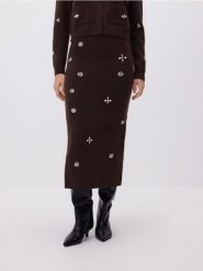 Spódnica midi z ozdobnymi aplikacjami - brązowy. Brązowe spódnice damskie Reserved, l, z aplikacjami, z dzianiny, midi, proste. Za 159.99 zł.