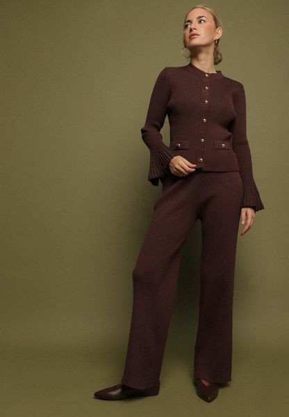 Brązowy Dzianinowy Komplet z Wiskozą Kardigan i Szerokie Spodnie Conella. Brązowe kardigany damskie Born2be, bez wzorów, z dzianiny. Za 219.99 zł.