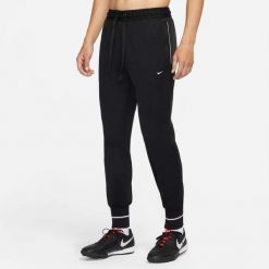 Spodnie sportowe męskie Nike Strike 22 Sock Cuff Pant. Białe spodnie sportowe męskie Nike, m, bez wzorów, z bawełny, do piłki nożnej. W wyprzedaży za 235.20 zł.
