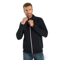 Bluza Le Temps des cerises Olago. Czarne bluzy męskie Le Temps Des Cerises, xl, bez wzorów, bez kaptura. Za 358.30 zł.