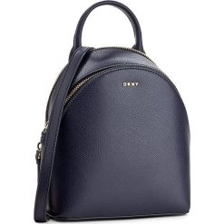 Torebka DKNY - Bryant Park R2116050 Navy 400. Torebki do ręki damskie marki DKNY. W wyprzedaży za 579.00 zł.