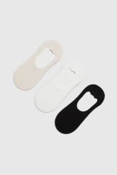 Skarpety 3-pack. Skarpety damskie MOODO, bez wzorów, z bawełny. Za 34.99 zł.