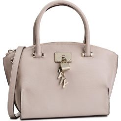 Torebka DKNY - Elissa-Tz Satchel-Pe R91DHA50 Iconic Blush 3IB. Czerwone torebki do ręki damskie marki DKNY, bez wzorów, ze skóry, eleganckie. Za 1,279.00 zł.