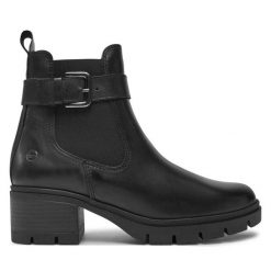 Botki Tamaris. Czarne botki damskie Tamaris, bez obcasa, na słupku, bez zapięcia. Za 359.99 zł.