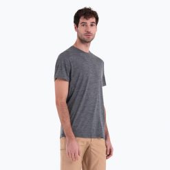 Koszulka trekkingowa męska icebreaker Merino 150 Tech Lite III. Szare koszulki sportowe męskie Icebreaker, m, bez wzorów, bez kołnierzyka, bez ramiączek, trekkingowe. Za 302.99 zł.