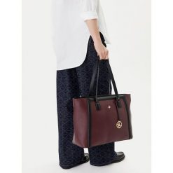 Torebka Beverly Hills Polo Club. Czerwone torebki do ręki damskie Beverly Hills Polo Club, bez wzorów, bez dodatków. Za 229.99 zł.