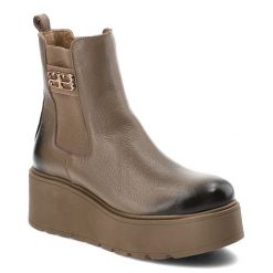 Brązowe Botki Armodo Modne Obuwie Damskie Na Platformie. Brązowe kozaki damskie Armodo, ze skóry, bez obcasa, na platformie. Za 379.00 zł.