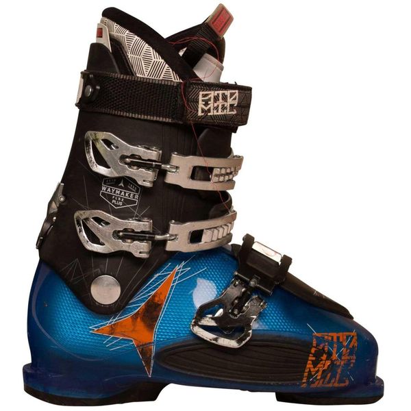 Używane buty narciarskie - ATOMIC Waymaker, 46 EU, Stan dobry. Obuwie sportowe damskie Atomic, bez wzorów, narciarskie. Za 390.00 zł.