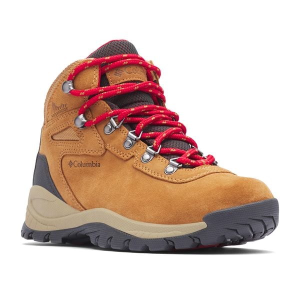 Buty trekkingowe damskie Columbia Newton Ridge Plus WP Amped. Brązowe trekkingi damskie Columbia, trekkingowe. Za 429.99 zł.