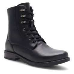 Trzewiki Lasocki. Czarne botki damskie Lasocki, bez obcasa, na płaskiej podeszwie, bez zapięcia. Za 259.99 zł.