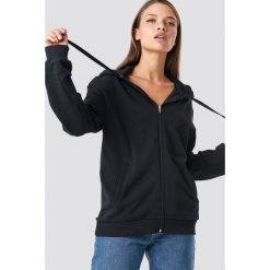 NA-KD Basic Bluza basic z kapturem - Black. Czarne bluzy damskie NA-KD Basic, z bawełny. Za 100.95 zł.