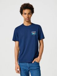 WRANGLER MĘSKA KOSZULKA GRAPHIC TEE NAVY 112357262 W751017358. Niebieskie koszulki polo męskie Wrangler, m, bez wzorów, bez ramiączek. Za 69.99 zł.