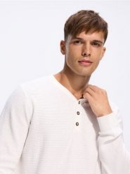 Strukturalny sweter z domieszką lnu - złamana biel. Swetry przez głowę męskie Reserved, l, bez wzorów, z bawełny, bez kołnierzyka. Za 129.99 zł.